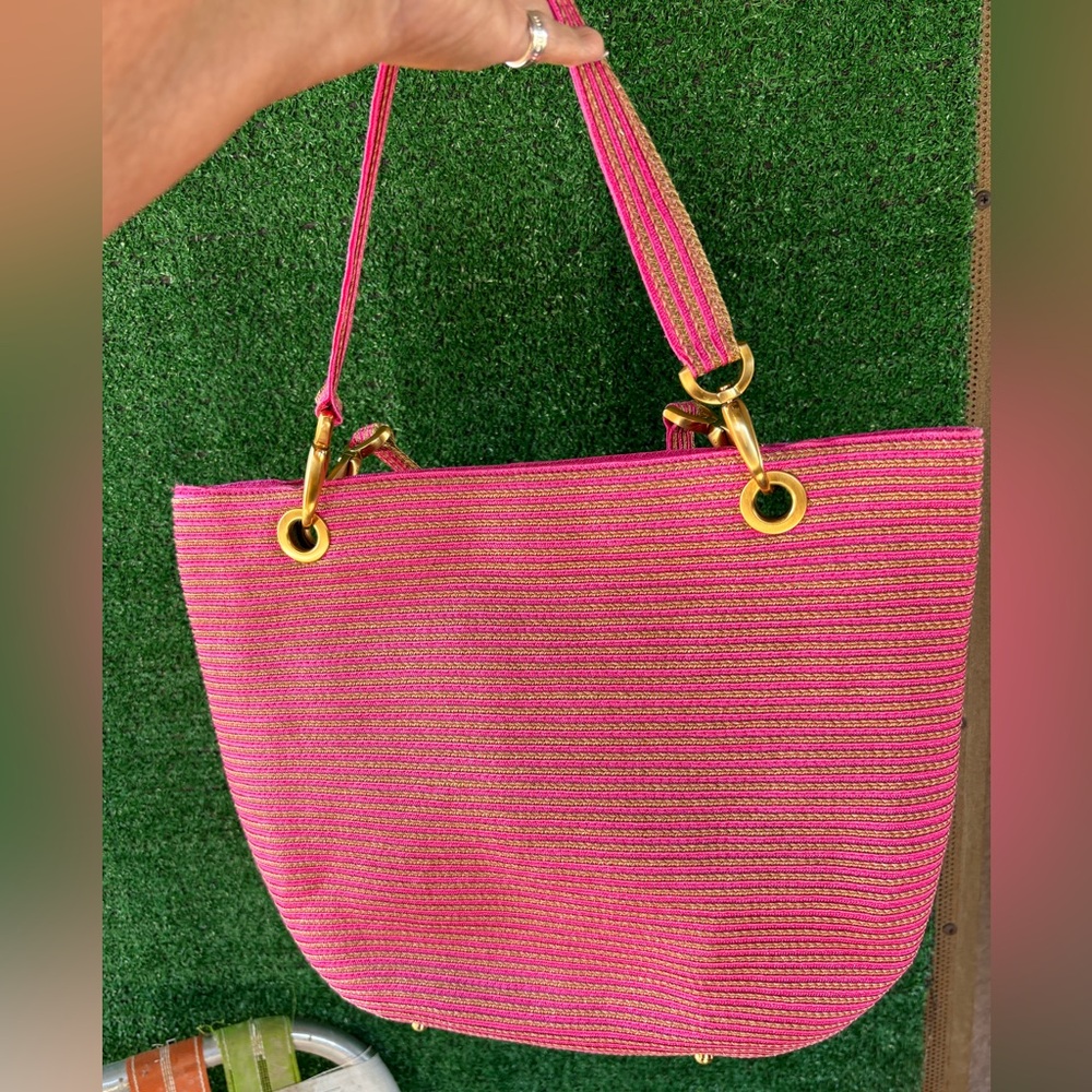 Cute Eric Javits shoulder bag purse
